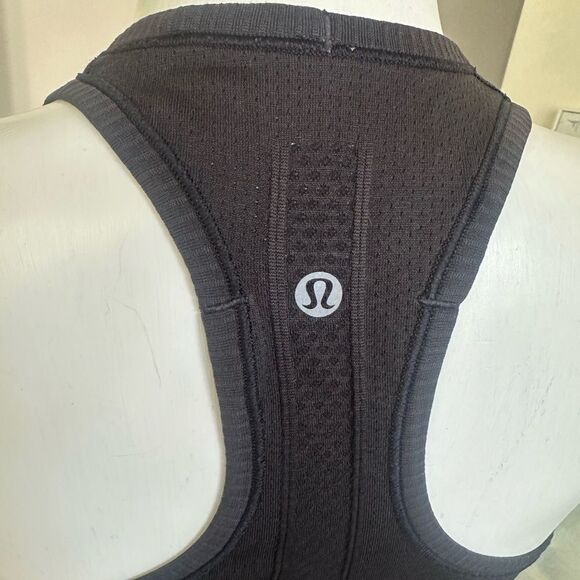 Lululemon Swiftly Black Women’s Tank Top 4 - Picture 2 of 4